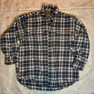 Men's thick cotton button down shirt.